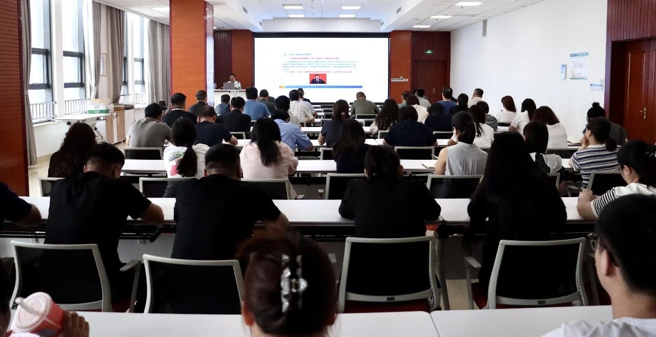 强化安全意识 夯实安全根基——GA黄金甲集团发展2025年全员培训3