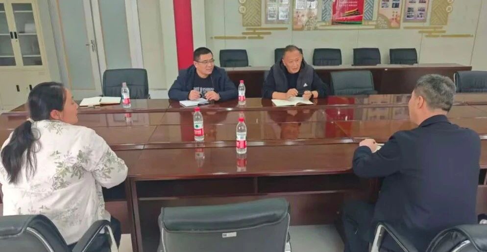 �Ա��Ƚ������� ������ȡı��չ��³�ϵ��̲�ҵ԰��ʵ�ƶ���ʱ�ȹ���1